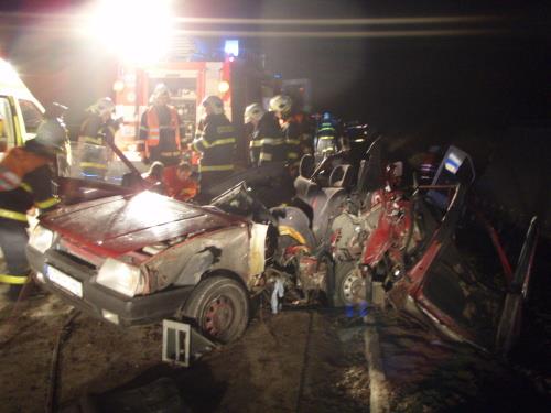 Prvn tragick nehoda na D1 u Ostravy, foto hasii