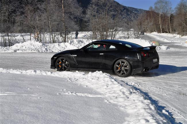 Minkova stj zahjila sezonu na snhu v Rakousku akc Snow Driving Advanture