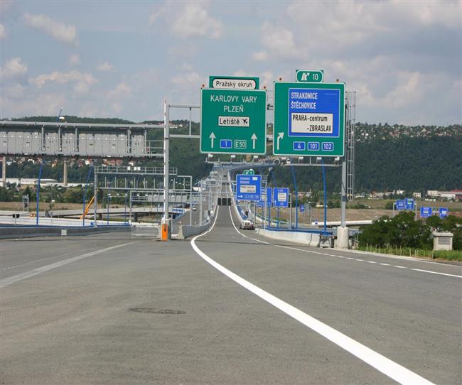 Je opravdu nyn tak nutn nov kiovatka a most mezi Moravany a Brnem za miliardu ??!!