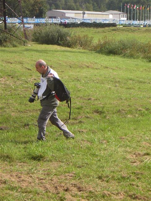 ME v rallyecrossu v Sosnové 2010, atmosféra miniobjektivem Pavla Jelínka