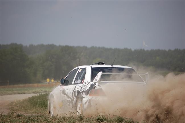 Rallyesprint na šotolině u hraběte Harracha 2009 objektivem Tondy Malého