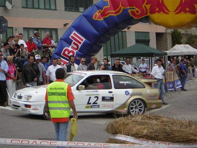Rallye Legendy 2009 San Marino - atmosfra na specilce miniobjektivem Pavla Jelnka