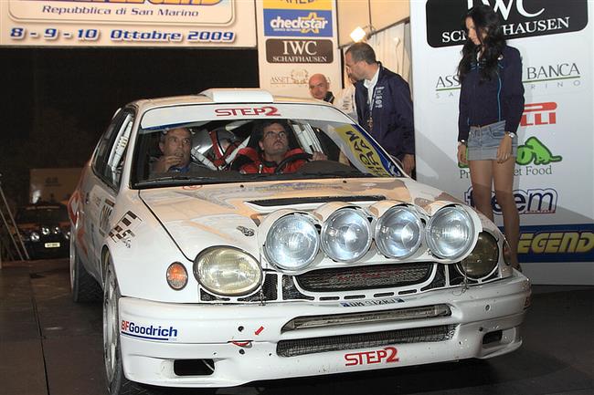 ڞasn  MONZA Rallye show 2009, pln  specil WRC.  Penos dnes odpoledne !!