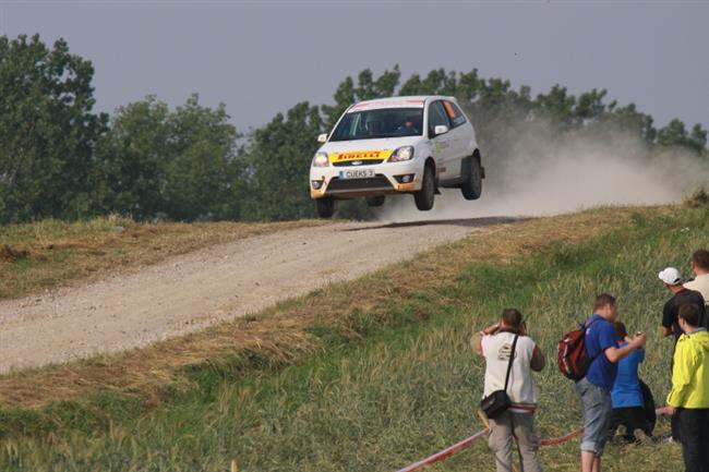 Premirov Polsko 2009: Loeb po karambolu mocn toil a dojel sedm, Sordo pak stbrn