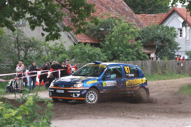 Finsk pilot Juho Hnninen se s Fabi S2000  uke doma na Finsk rallye !