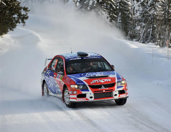 Martin Prokop na snhu v Norsku pro zmnu  s Lancerem EVO IX.