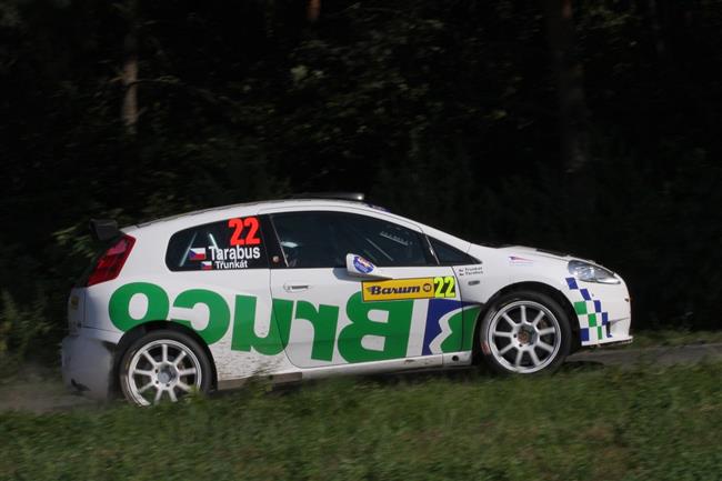 Barumka 2009 a Jaromír Tarabus s Puntem  S 2000, foto týmu