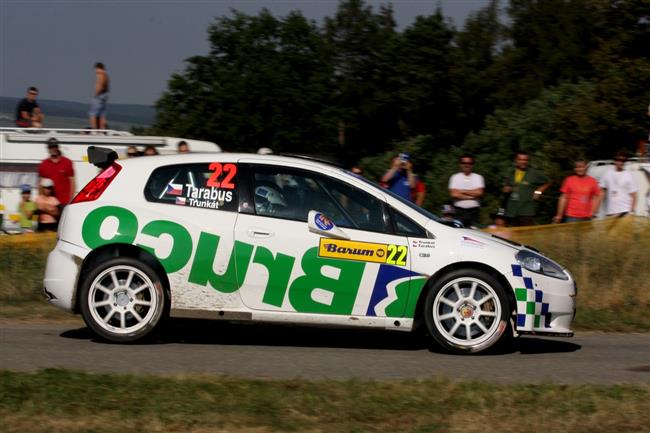 Barumka 2009 a Jaromír Tarabus s Puntem  S 2000, foto týmu