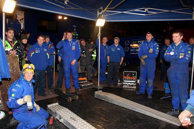 Tuto sobotu v Kojetíně : pozvání na setkání fandů a videoprojekci s tématikou „rallye“