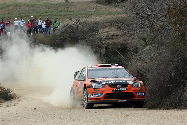 V Mexiku dl vldne Ogier a Loeb. Do destky se krom Ford vlezla tak Fabie S2000.