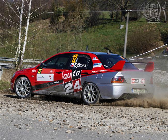 Rallysprintový šampionát před Horáckou rallye vede Valoušek před Jakešem