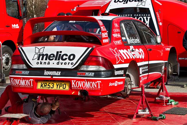 Melico Racing Team testoval ped Egerem krsn Mtsubishi Lancer WRC05