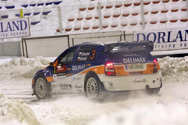 Vclav Pech jun. s navigtorem Mirkem Topolnkem  s Fbi WRC opt zlat v Praze