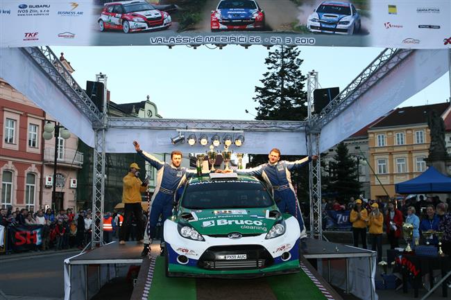Czech Ford Rally Team a Jaromr Tarabus ped vkendovou umavou