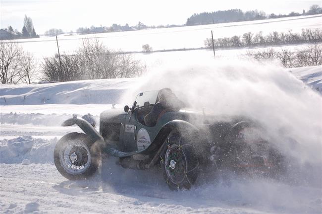 První veletrh historických automobilů, motocyklů, náhradních dílů a renovačních dílen u nás !!!