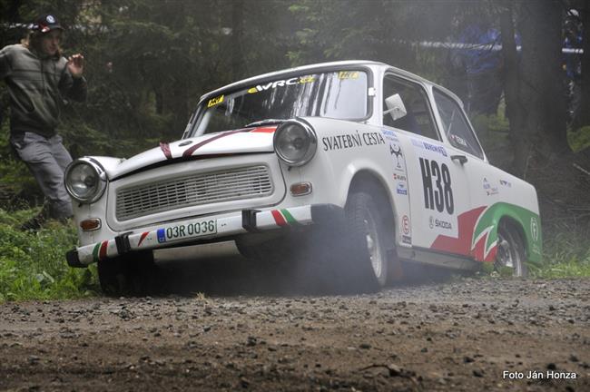 Rallye Bohemia 2011 a akční průjezd Trabiho....