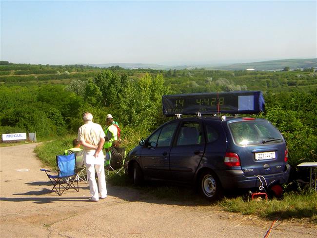 Rallye Hustopee 2011- atmosfra soute mezi vinicemi