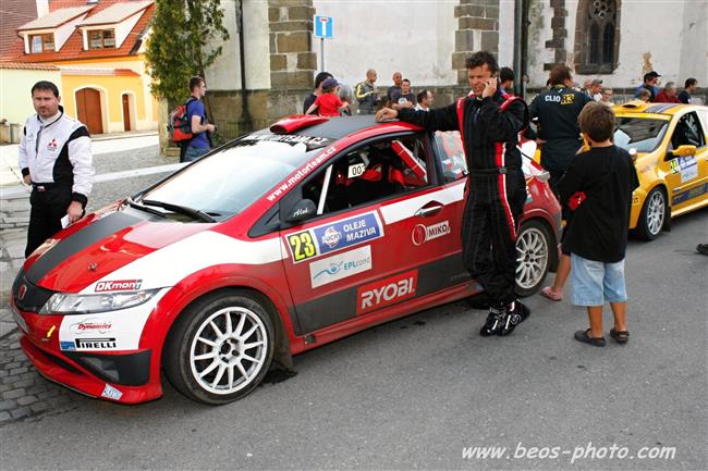 Pačejov 2011 - na startu a v cíli