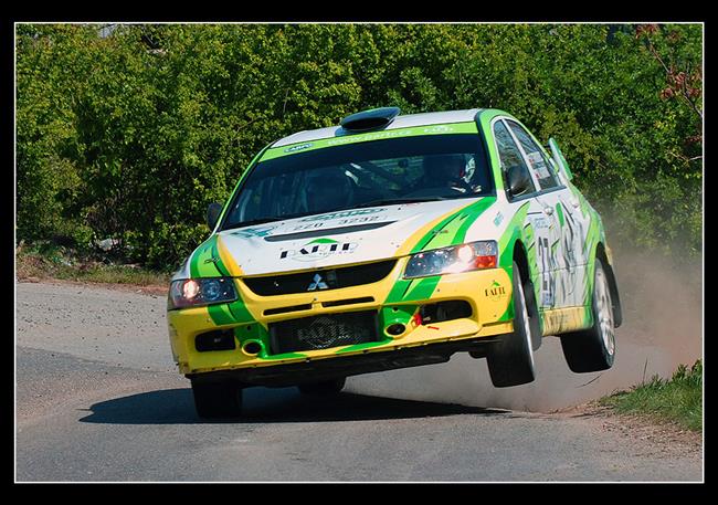 O erzetch s vedoucm trati Rallye esk Krumlov