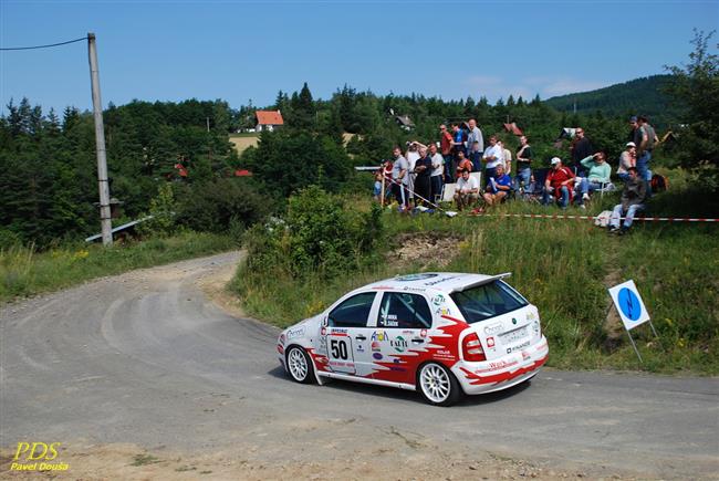 Rallye Agropa nabz i pedehru - pedstartovn show s autogramidou