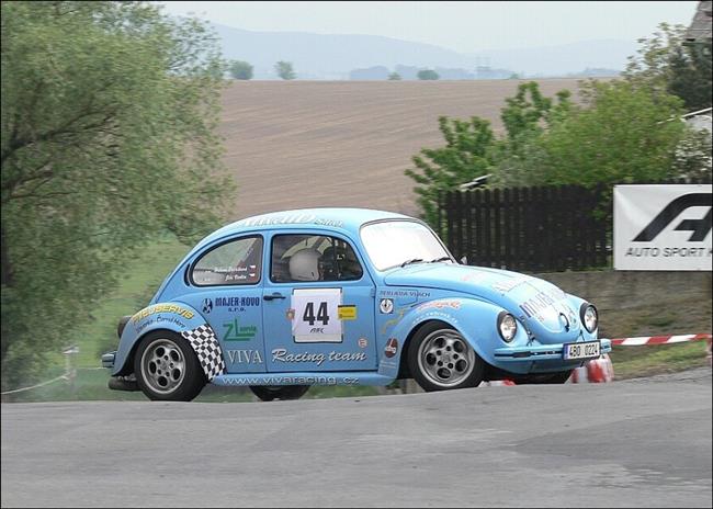 Viva Racing team a jeho VW Brouk, foto týmu