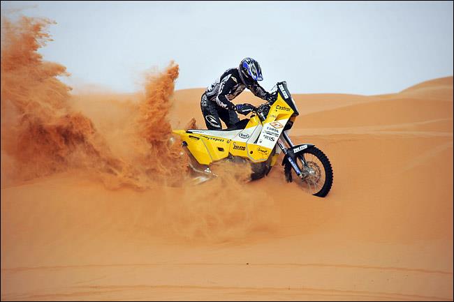 Nov vytvoen KM Racing testoval v Tunisku nejen sv zvodn stroje pro Dakar 2009