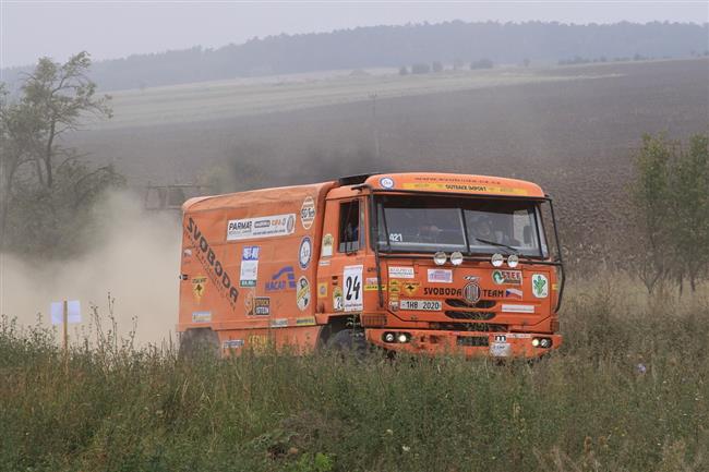 Rallye tructrial Milovice 2009 a pozlacen Svobodovi objektivem Mirka Knedly sen.