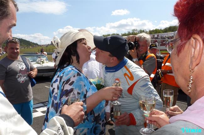 Truckerský Most 2009 a netradiční svatba redaktora M. Štěpanovského podruhé, foto V.Klígl