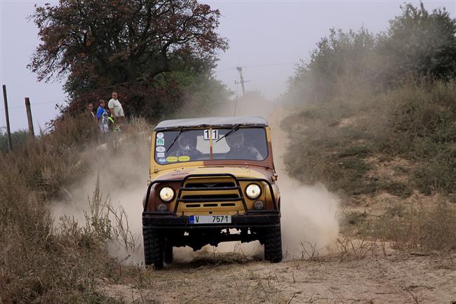 Rallye tructrial Milovice 2009 objektivem Mirka Knedly sen.