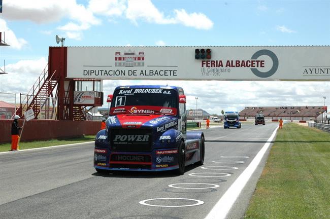 Buggyra pipravena na boje v Albacete