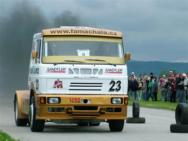 Kamion Show 2010: Zimn setkn trucker v kvtnu? :-)   Ach,  to poas ....