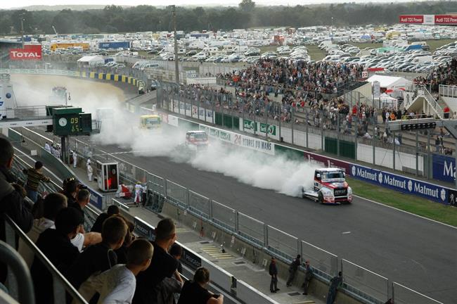 Sobota v Le Mans: Tak smoln den David Vreck v kabin zvodnho tahae dlouho nezail !!!!