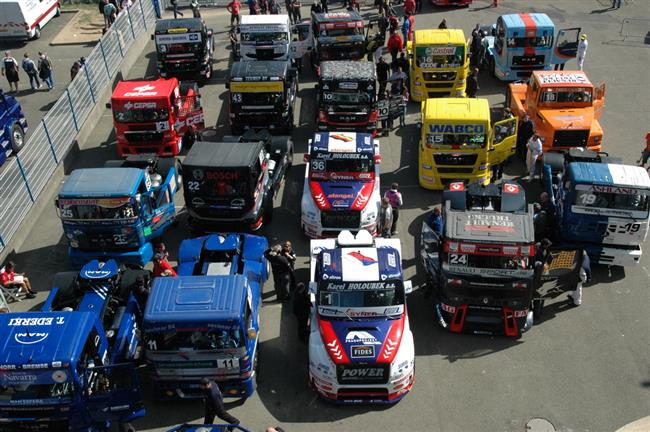 Sobota v Le Mans: Tak smoln den David Vreck v kabin zvodnho tahae dlouho nezail !!!!
