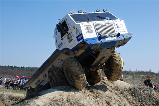 esk trucktrial 2010 po Milovicch m jet v kvtnu do Mohelnice a Prunova