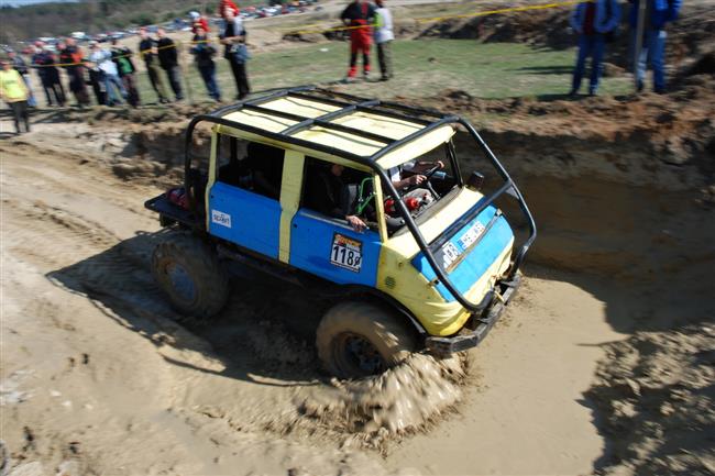 esk trucktrial 2010 po Milovicch m jet v kvtnu do Mohelnice a Prunova