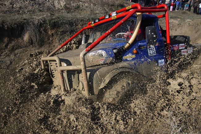 esk trucktrial odhalil vodn  st letonho kalende zvod ! Zatek v Milovicch.