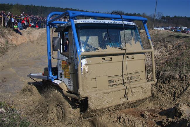 Rallyetrucktrial aneb Rallye Trial Málkov u Prunéřova se jede právě o tomto víkendu !!!