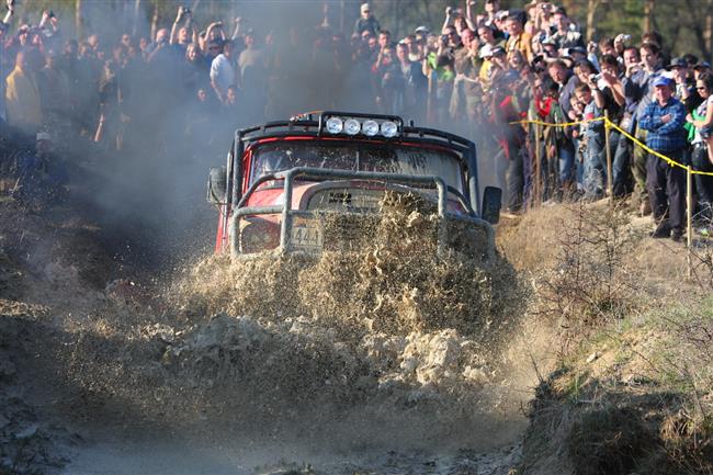 Rallyetrucktrial aneb Rallye Trial Málkov u Prunéřova se jede právě o tomto víkendu !!!