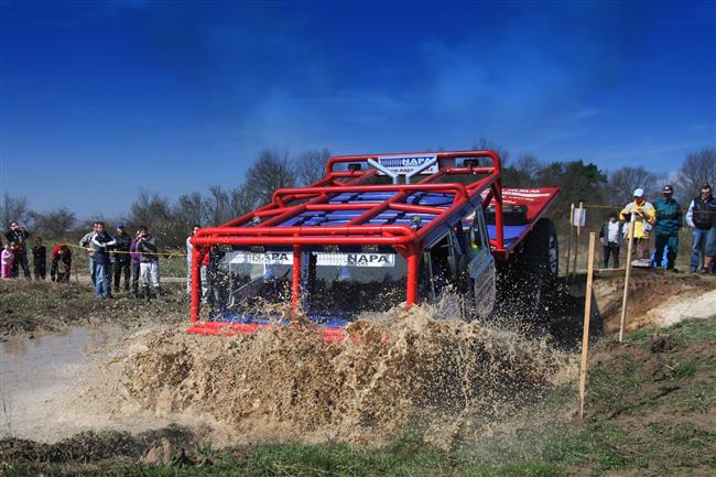 Rallyetrucktrial aneb Rallye Trial Málkov u Prunéřova se jede právě o tomto víkendu !!!