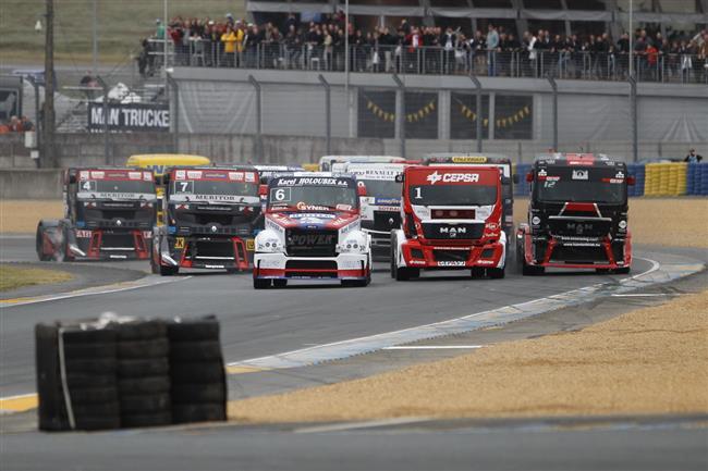 Truckersk finle v Le Mans: Kdy se misti volant sraz s blbcem...