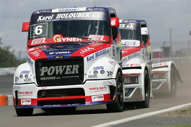 Dramaticky Nürburgring 2011 právě na obrazovkách