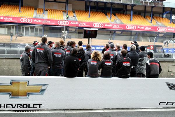 Tým MKR a jeho ne zcela vydařená sobota v Le Mans 2011