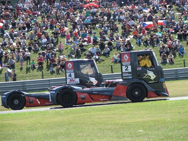 Truckerský Most 2011 objektivem Vládi Rožánka