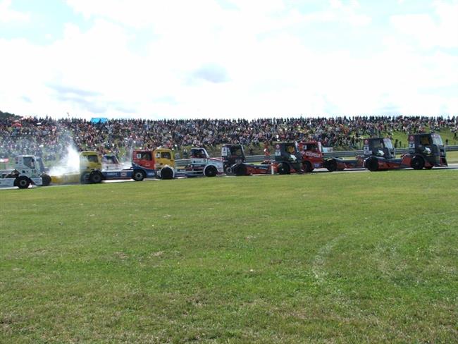 Truckerský Most 2011 objektivem Vládi Rožánka