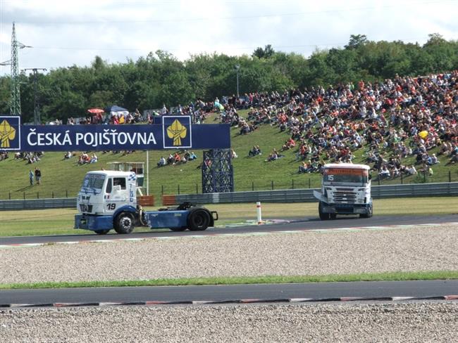Truckerský Most 2011 objektivem Vládi Rožánka