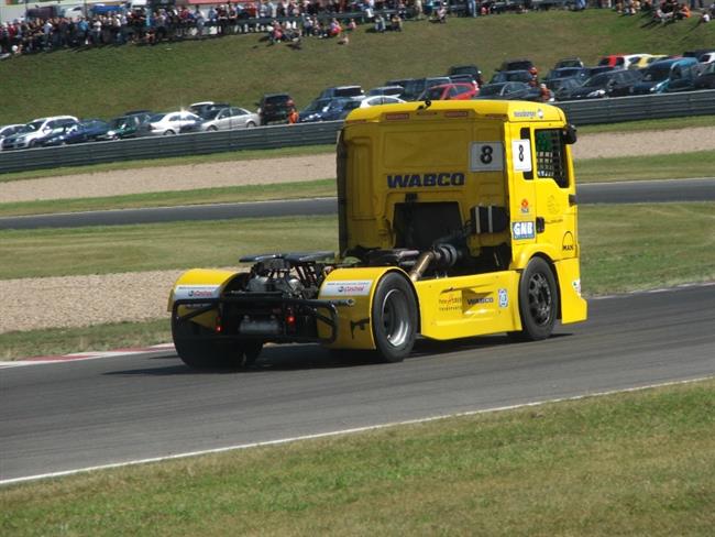 Truckerský Most 2011 objektivem Vládi Rožánka
