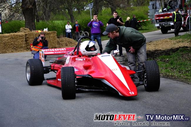 Závod do vrchu na Mohylu míru, duben 2011