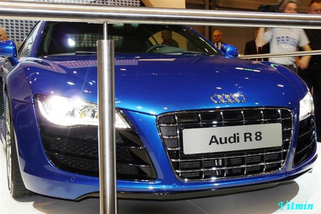 Autosalon Brno 2009 a sporťáky objektivem Víti Klígla