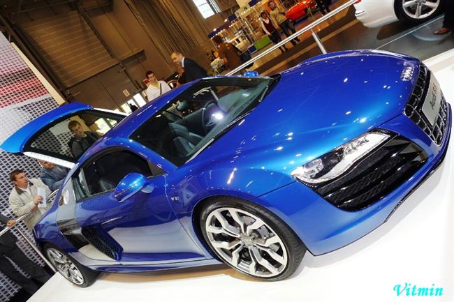 Autosalon Brno 2009 a sporťáky objektivem Víti Klígla