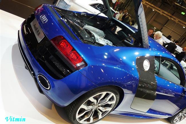 Autosalon Brno 2009 a sporťáky objektivem Víti Klígla